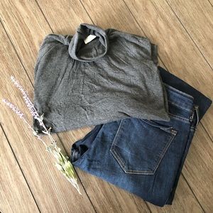 Zara Collection w&b gray T-shirt size small